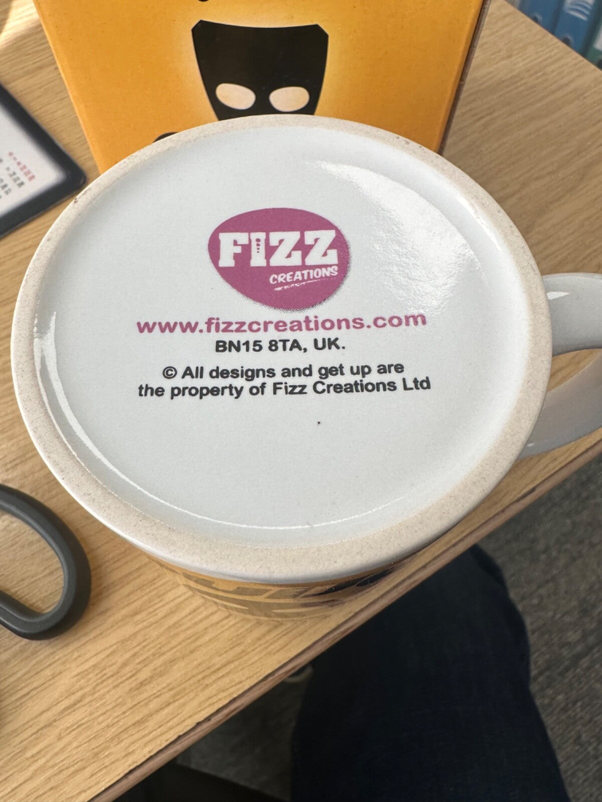 *GRINDR* I saw Your Dad On Grindr Funny joke  Secret Santa Mug New Boxed