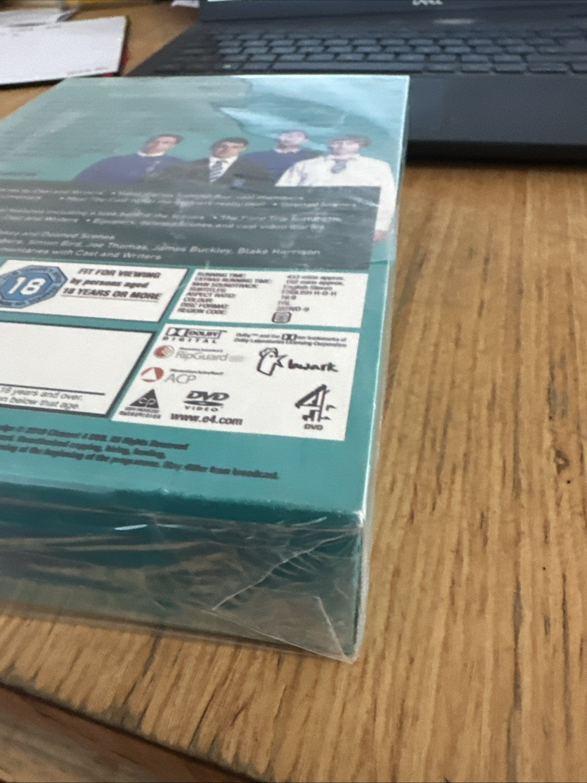 New & Factory Sealed Complete DVD Box Set The Inbetweeners Series 1-3 UK